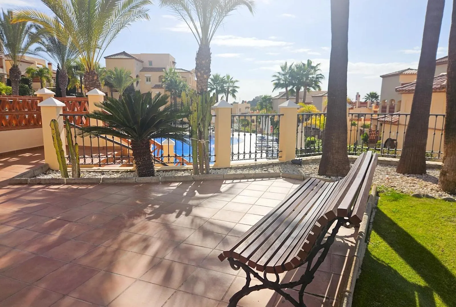 Pass The Keys Big Apt With Golf Views In Urb Marquez De Atalaya Estepona Apartment