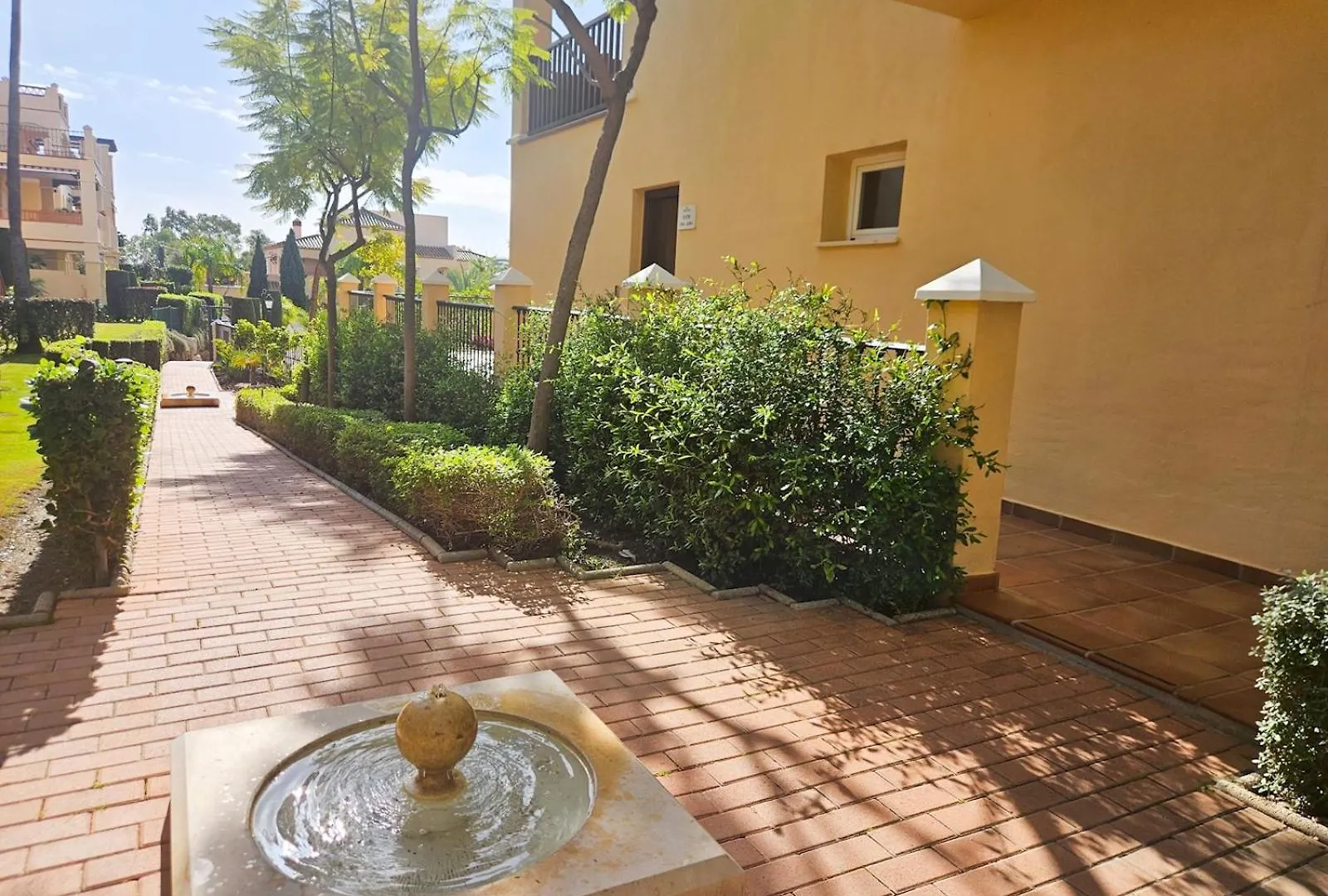 Apartment Pass The Keys Big Apt With Golf Views In Urb Marquez De Atalaya Estepona